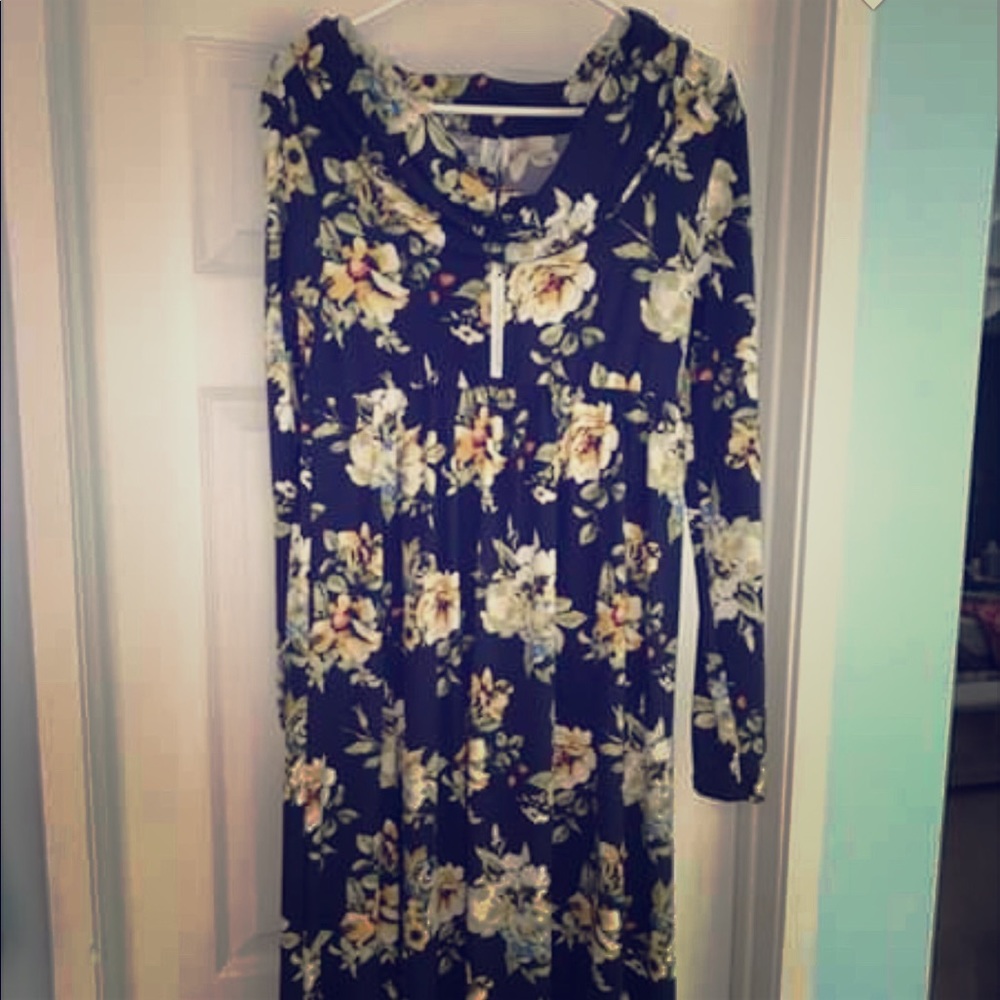 Navy Blue Floral maternity dress